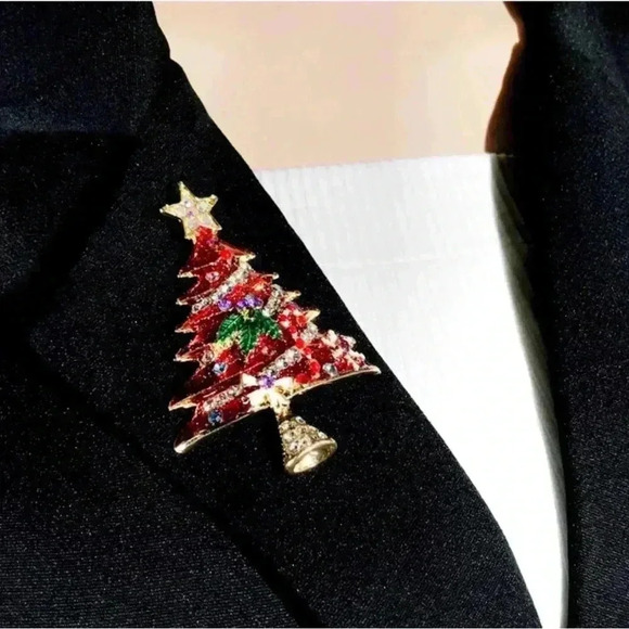 Red Christmas Tree Brooch - Picture 9 of 9